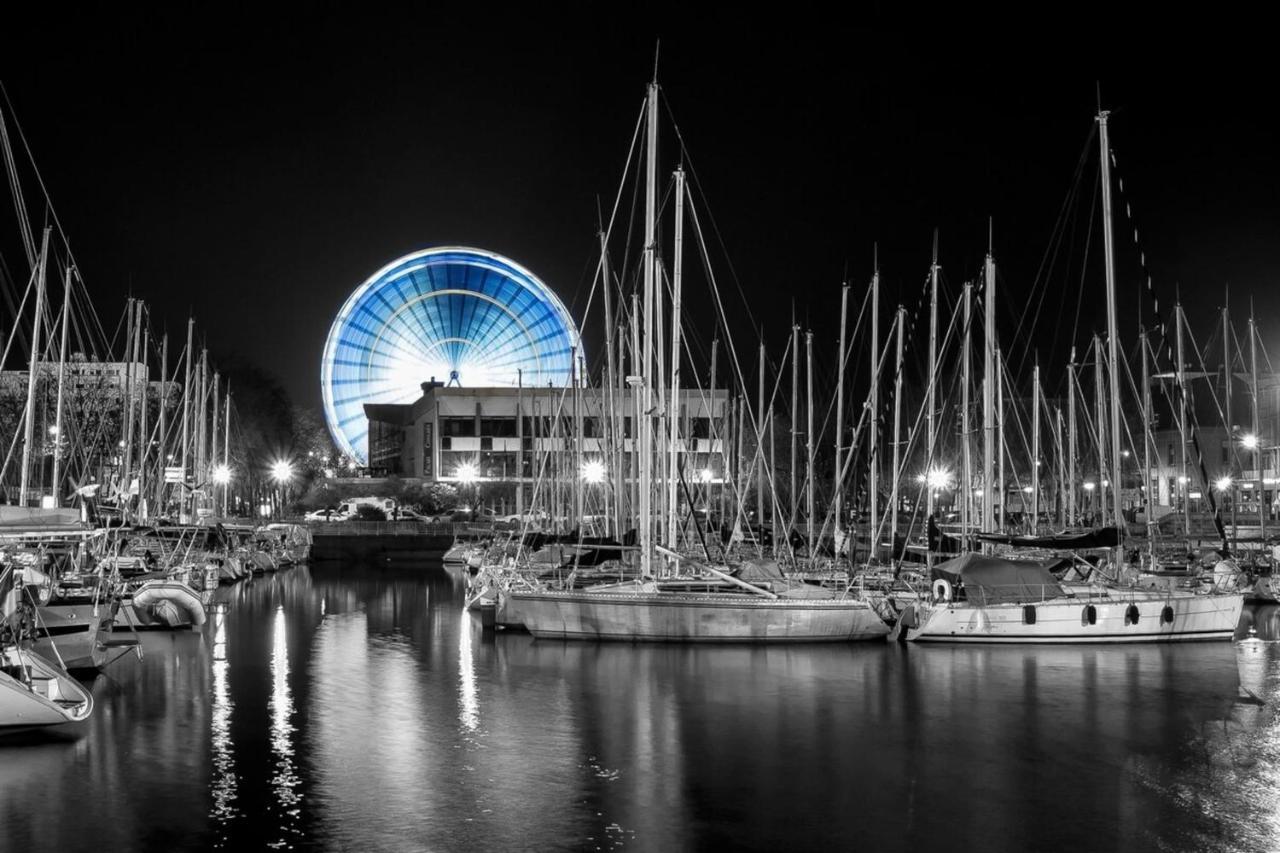 L'Aparte Hyper Centre Lumineux Lorient Exteriör bild